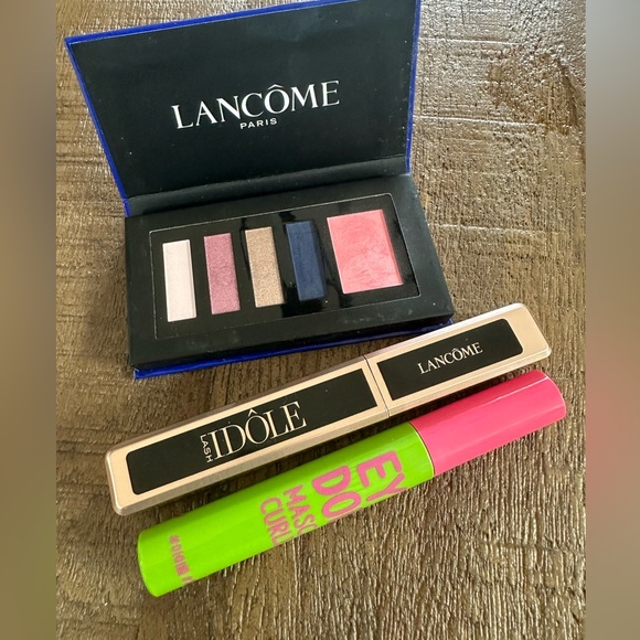 set of Lancôme Eyeshadow Palette and Mascaras - Picture 1 of 3